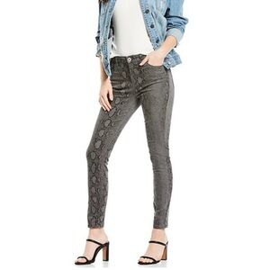 NWT STS Snake Print Jeans size 29 10” High Rise Skinny